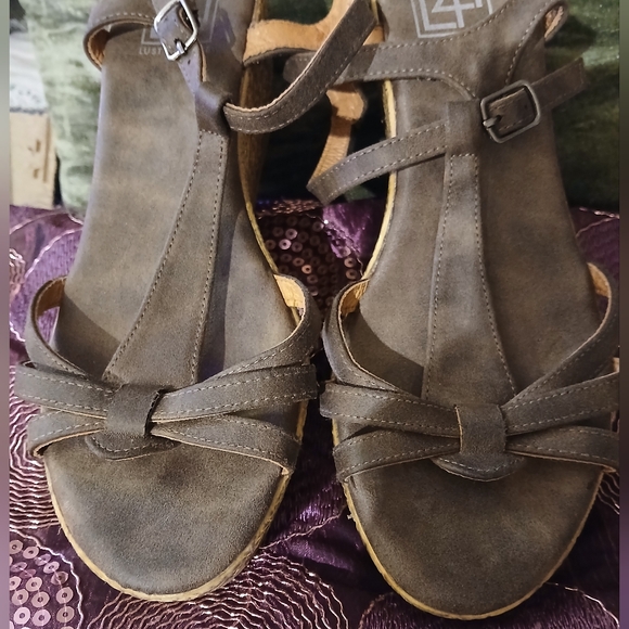 🎈🎈BUY 1 GET 1 FREE💥Like New L4L Lust For Life Wedges Sz 7.5 - Picture 10 of 11